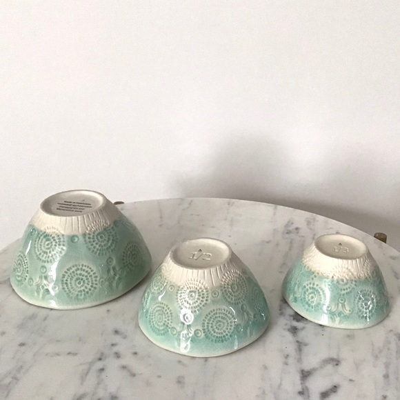Anthropologie Handmade Glazed Stoneware Measuring Cups Bowls New In Box - Picture 8 of 11